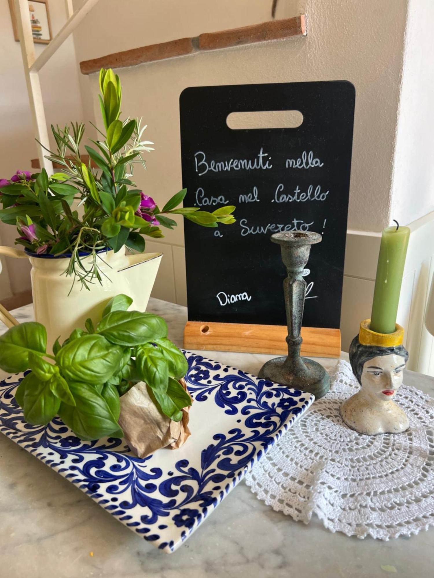 Willa La Casa Nel Castello E Il Giardino Segreto Suvereto Zewnętrze zdjęcie