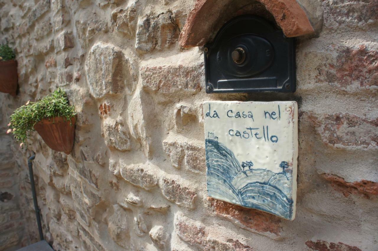 Willa La Casa Nel Castello E Il Giardino Segreto Suvereto Zewnętrze zdjęcie